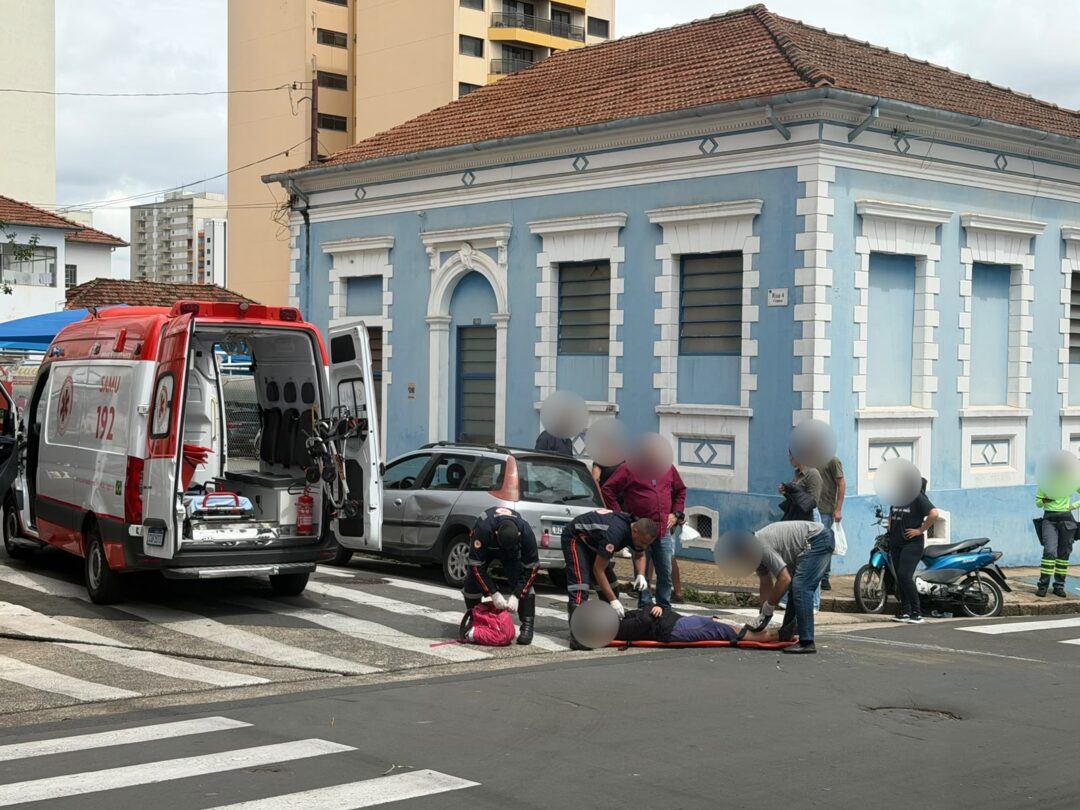 Colisão entre carro e moto mobiliza equipes no Centro de Rio Claro - Grupo Rio Claro SP Colisão entre carro e moto mobiliza equipes no Centro de Rio Claro - Grupo Rio Claro SP