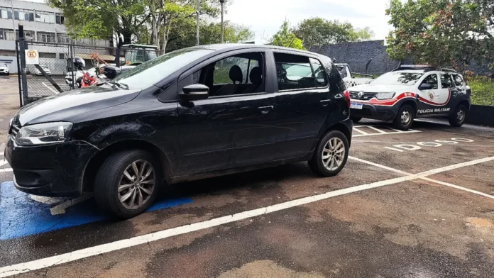Estudante é indiciado após simular roubo de carro para tentar receber seguro
